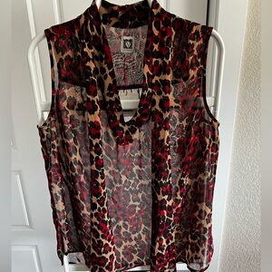 BNWT Anne Klein size M sheer animal print sleeveless blouse with neck tie/bow